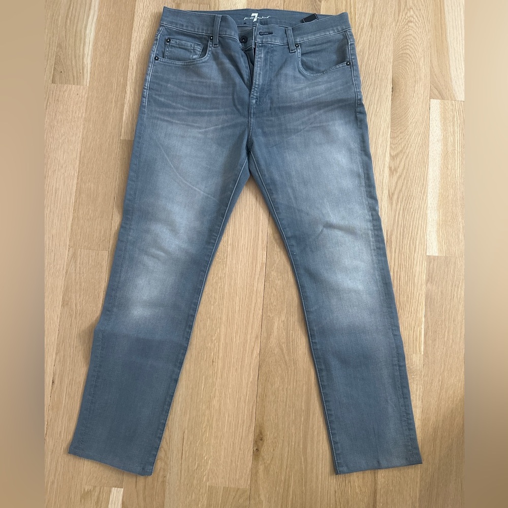 7 For All Mankind Grey Stretch Tapered 30x26.75 Denim